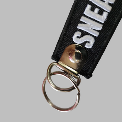 Sneaks Streetwear 3D Logo Keychain