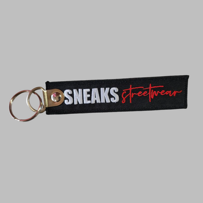 Sneaks Streetwear 3D Logo Keychain