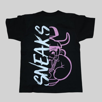 Sneaks Streetwear Tagline Black/Pink Graphic T-Shirt